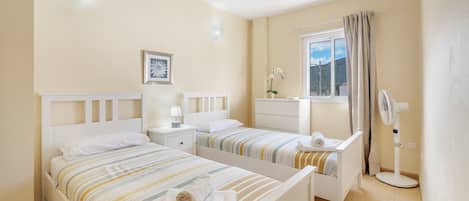 1 bedroom, WiFi, bed sheets