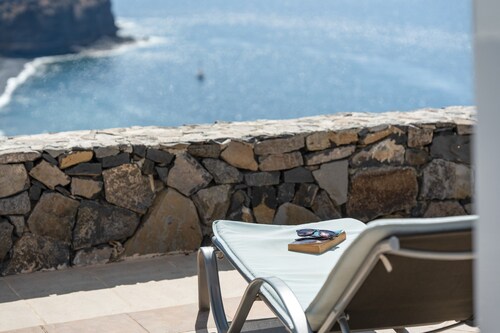 Casa Los Mangos – Stunning Sea, Teide & Playa de Santiago Views