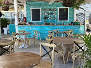 Bar (on property) - Private Beach | Terrace and Pool • Fast WiFi (Punta Cana)