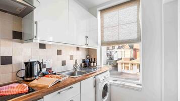 Fridge, microwave, oven, toaster