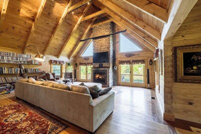 Private Luxury Log Cabin