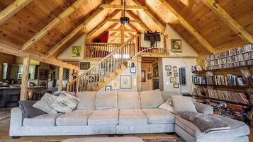 TV, lareira, DVD player, escritórios