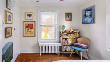 2 bedrooms, iron/ironing board, travel crib, WiFi