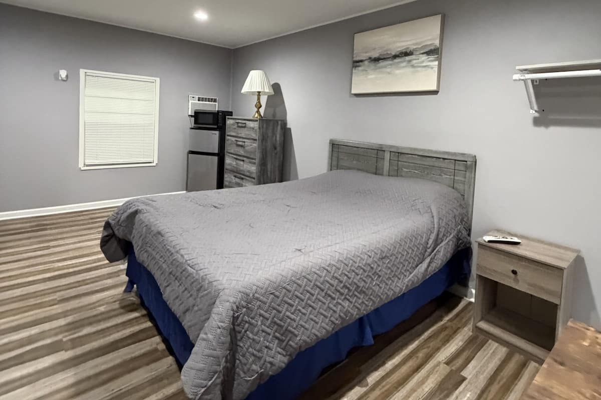 Deluxe Room, 1 Katil Ratu (Queen), Non Smoking | Wi-fi percuma