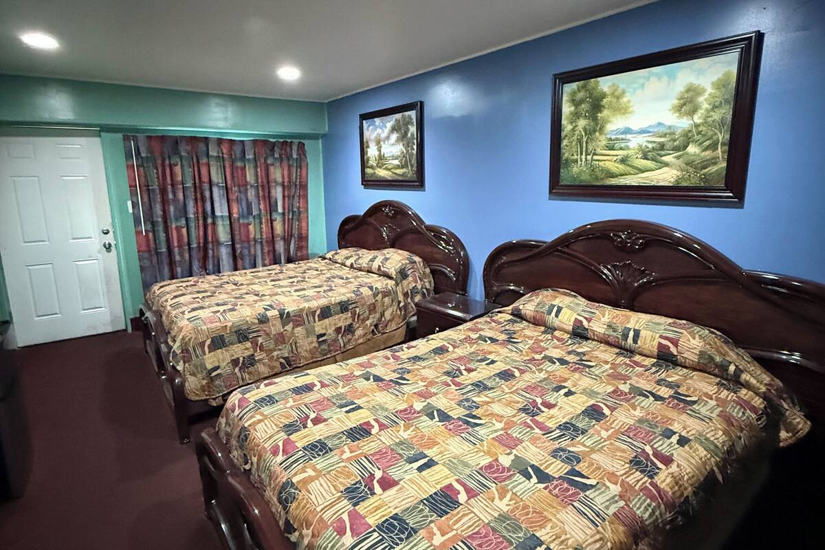 Standard Room, 2 Queen Beds, Non Smoking | WiFi (free)