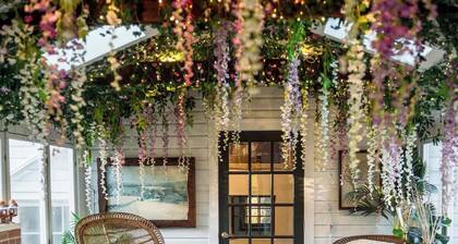 Historic Canal Home on Nature Preserve