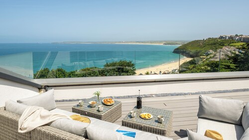 1 Moonrakers - Three Bedroom House, Sleeps 6