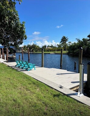 Property grounds - Casa Del Mar Waterfront Home On Dawon Canal!
Boat Lift and Hot Tub (Saint James City)