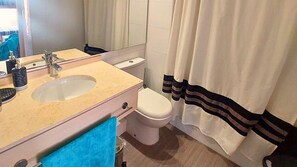 Apartamento básico | Baño