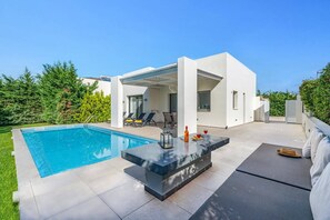Pool - Villa Le Soleil by Villa Plus (Ionian Islands)