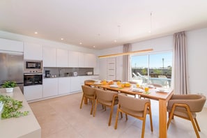 Dining - Villa Tigotan by Villa Plus (Playa Blanca)