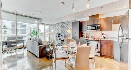Stunning 2BR Urban Retreat - Walk to Stampede Park