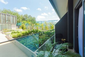 Terrace/patio - Modern Executive Studio Apartment at Lennox (Accra)