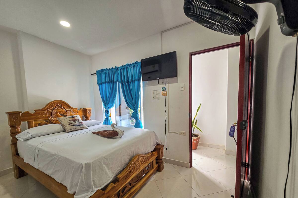 Chambre Confort double | AccĂšs au Wi-Fi (inclus)