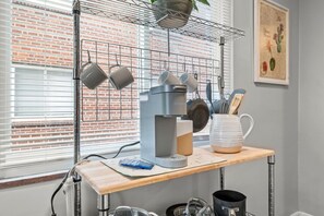 Interior - Family-Friendly/WiFi + Kitchen (Columbus)