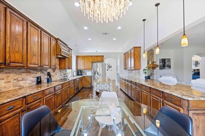 Resort-Style Luxury Oasis | PingPong | Sleeps 16+