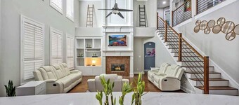 Botanical Oasis Resort 5BR 5BA PingPong Sleeps 20+