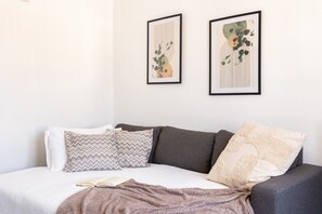 Free WiFi, bed sheets - Costa Ovest Apartments (Nurachi)