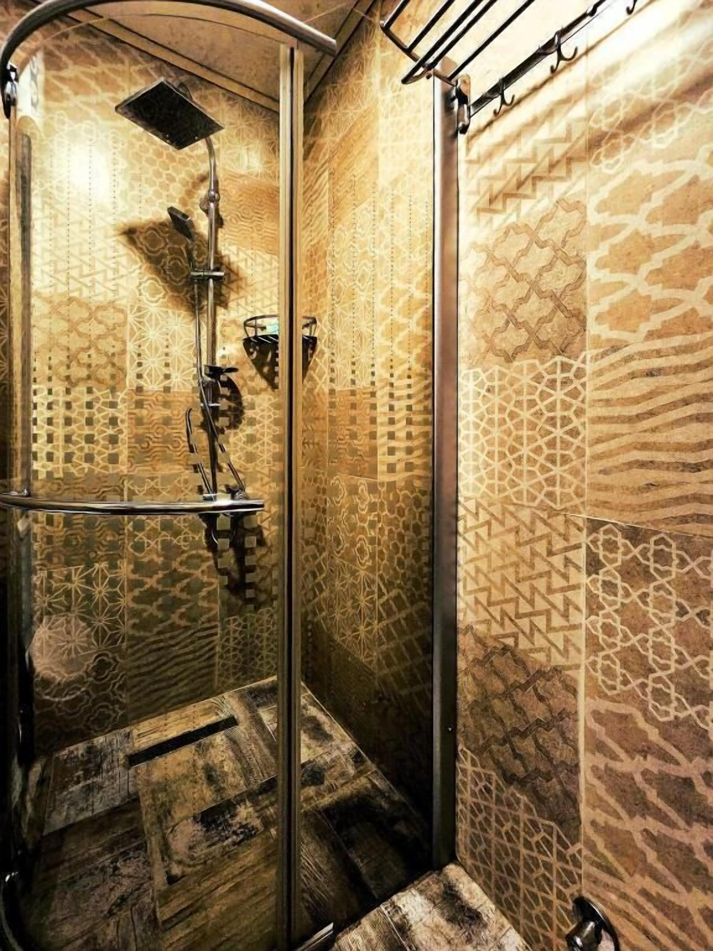 مستلزمات مجانية للعناية الشخصية، مجففات شعر، مناشف، صابون