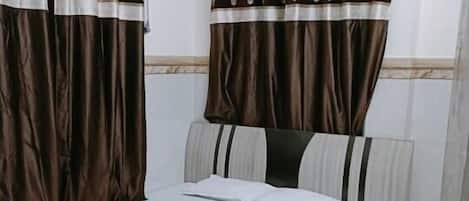 Deluxe Double Room, Balcony, City View