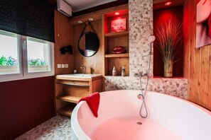 Hair dryer, towels, soap, toilet paper - 🏡 Apartment near MONTPELLIER with swimming pool | Beaches 10 min 🚗 (Baillargues)