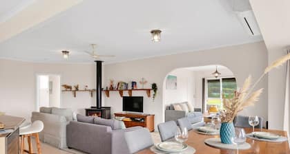 The Great Ocean Villa