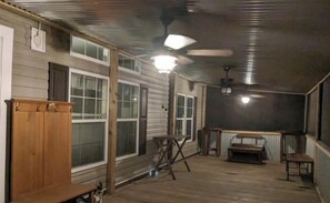 Floor plan - Chic Farm Glamping Exclusive Perks (Melrose)