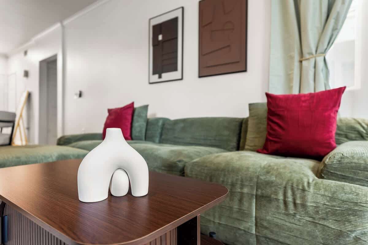 Desirable 2bd-2ba Marinadelrey, 1.5mi To Yachtclub - Marina del Rey, CA