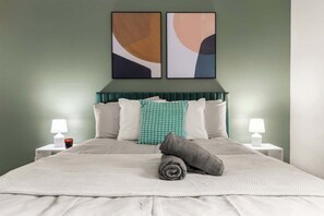 Bügeleisen/Bügelbrett, WLAN, Bettwäsche