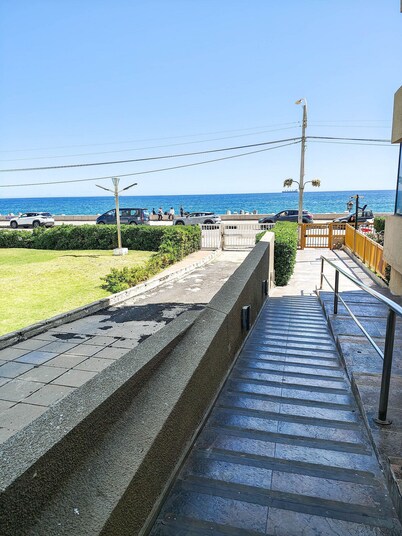 Ocean Front House 84