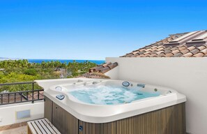 Outdoor spa tub - Cabo penthouse located in Palmilla Dunes (San José del Cabo)