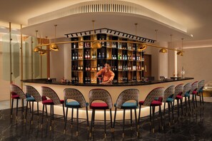 酒吧（店内）