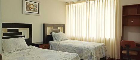 Strykejern/-brett, wi-fi, sengetøy og rullestolvennlig