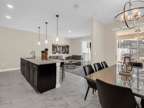Dining - Storey Lake Resort 531 (Orlando)