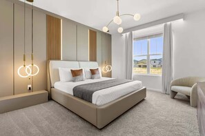 9 habitaciones, tabla de planchar con plancha, wifi y ropa de cama 