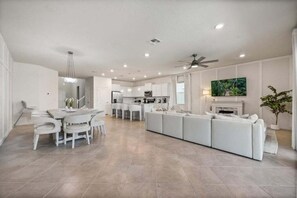 Smart TV - Last Minute Disney Getaway! Private Pool & Themed Bedrooms. Book Now! #147919 (Orlando)