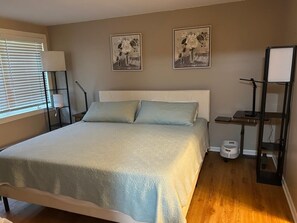 1 bedroom, free WiFi, bed sheets, wheelchair access - Cozy 1-bedroom condo in welcoming Petoskey (Petoskey)