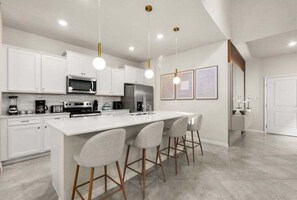 Fridge, microwave, oven, stovetop - Last Minute Disney Getaway! Private Pool & Themed Bedrooms. Book Now! #153857 (Orlando)