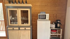 Fridge, microwave, dishwasher - 100m from ski slopes, 1st floor, view mountain, balcony, ski locker, 38m², Valfréjus (Valfréjus)