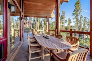 Outdoor dining - Breckenridge 147 - Three Bedroom Villa, Sleeps 9 (Breckenridge)