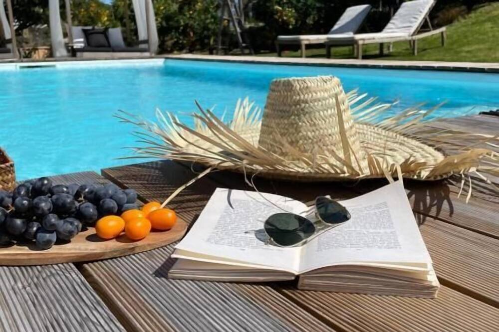 Villa D'Aurora Country Suites