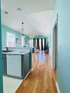 Interior - Top-Floor River Oaks Escape • 2BR/2BA • (Myrtle Beach)