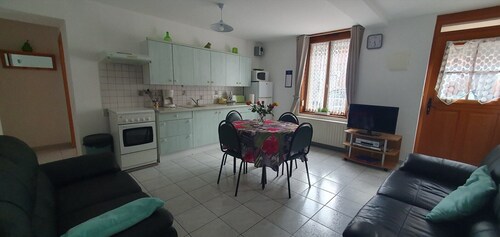 Gite 565. Maison plain-pied 42m2, 1 chambre, terrasse, à 5min de la forêt