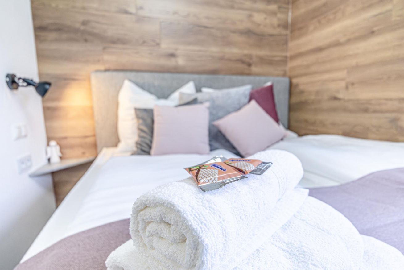 Bügeleisen/Bügelbrett, WLAN, Bettwäsche