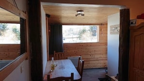 Dining - 100m from ski slopes, Ground floor, tv, ski locker, 32m², Vars (Vars)