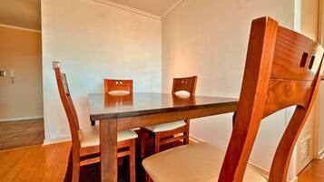 Apartment | Dining