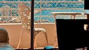 Interior - Ocean Front House 84 (Valparaíso)