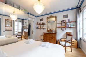 2 chambres, fer et planche à repasser, accès Internet, draps fournis