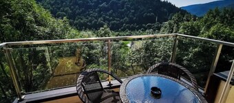 Charming apartment for a maximum of 6 people, equipped for long stays