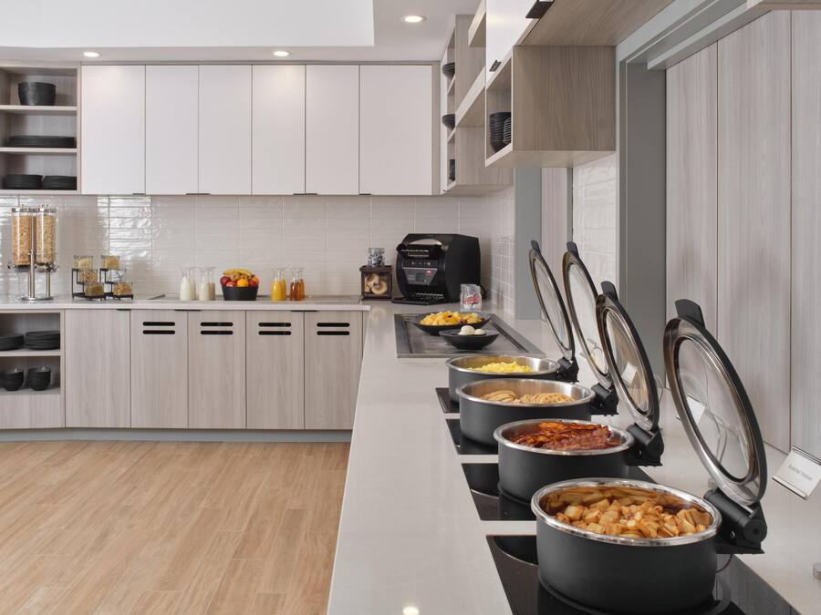 Serveert ontbijt, Amerikaanse gerechten